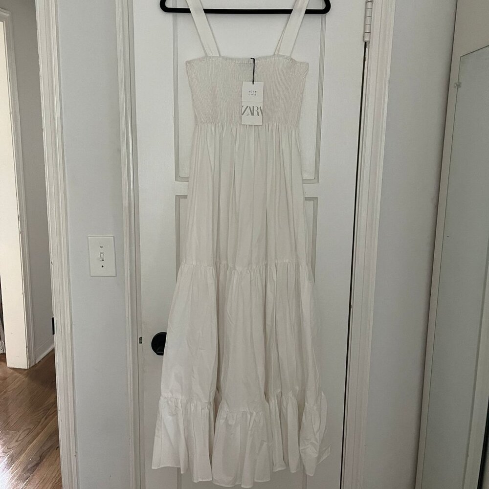 WHITE ZARA DRESS WITH TAGS